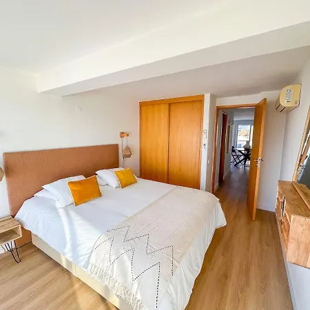 Sunny House With Pools And Private Lejlighed