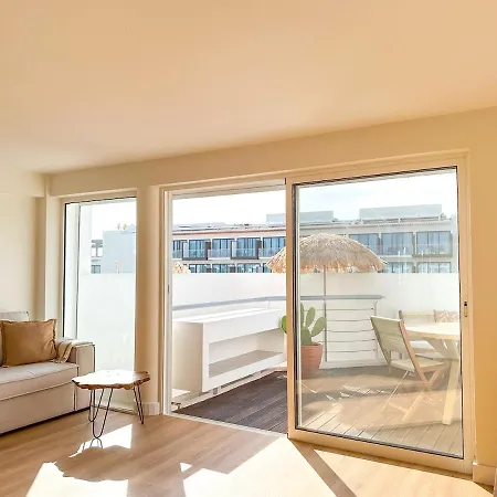 Sunny House With Pools And Private Daire *