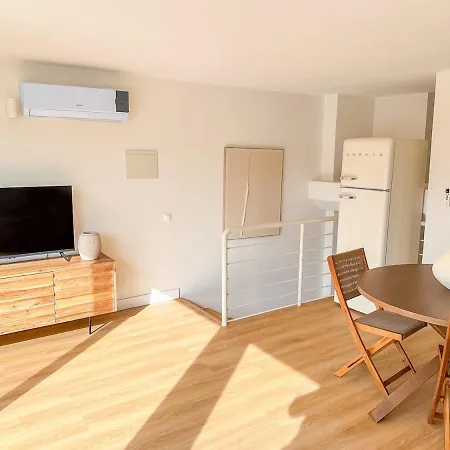 Sunny House With Pools And Private