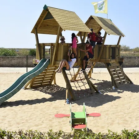 Sunny House With Pools And Private Lejlighed *