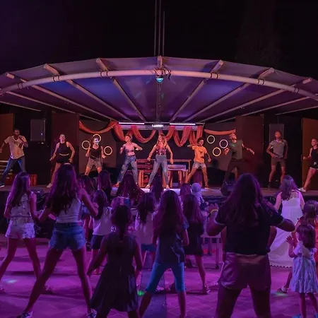 Daire Sunny House With Pools And Private Tavira