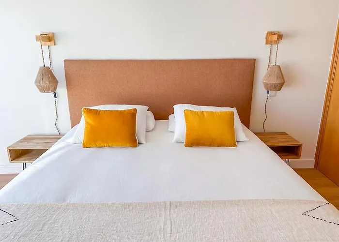 Sunny House With Pools And Private