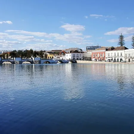 Sunny House With Pools And Private Appartement *
