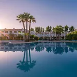 Sunny House With Pools And Private Tavira