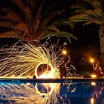 Apartamento Sunny House With Pools And Private
