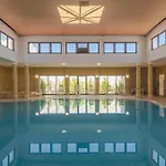 Sunny House With Pools And Private Apartamento